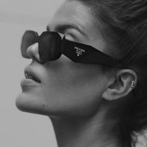 ✨NEW PRADA SUNGLASSES✨ Geometric Design 2023 SPR17W ✨Spring Collection✨